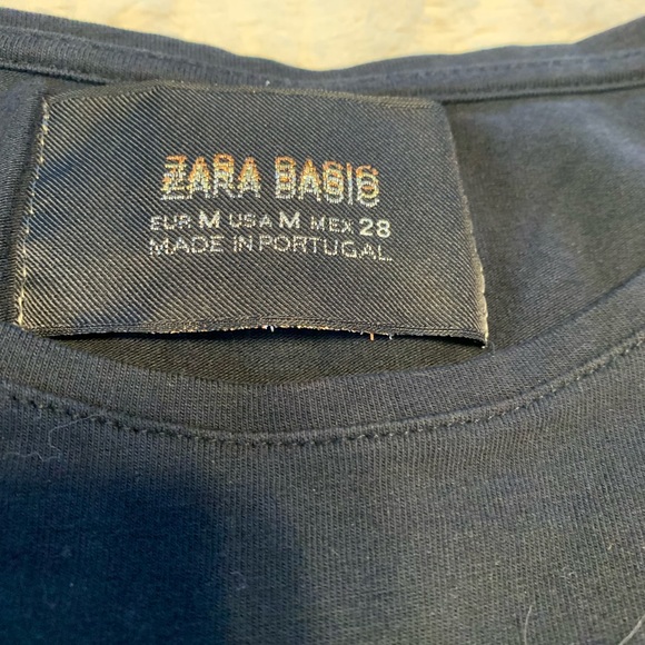 Zara Basic Embroidered T - Picture 5 of 8
